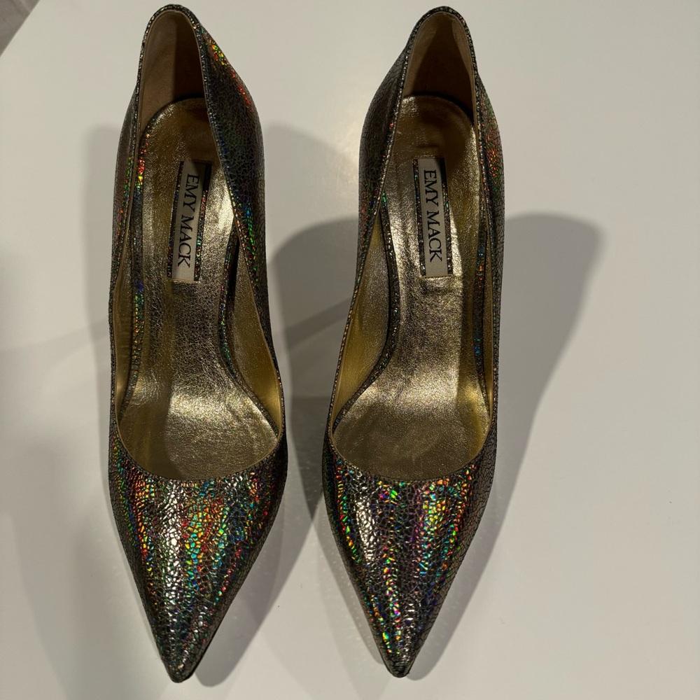 Emy Mack Iridescent Pointed Toe Pumps Size 8